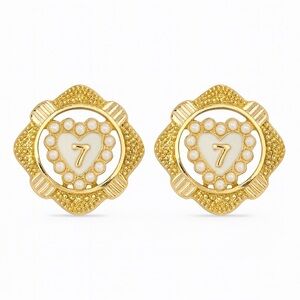 💖⚜️ Gold Heart Pearl Stud Earrings | Romantic Vintage Style Earrings ⚜️